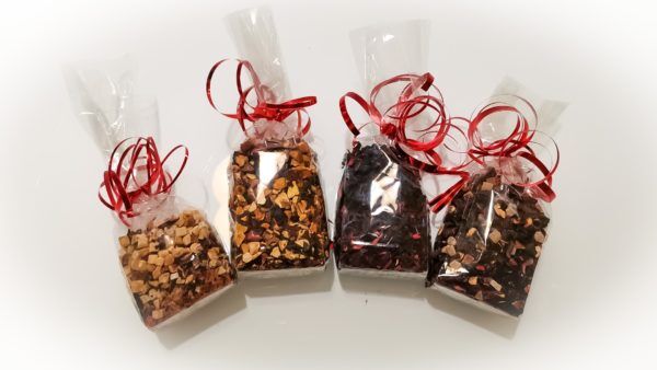 Kit Regalo Tisane di Frutta €32.00 ( confezione da 4 sacchetti da 100 grammi ciascuno)